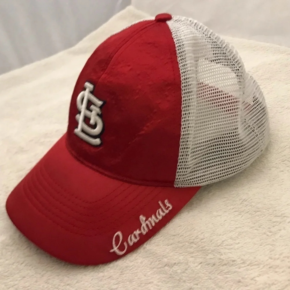 Fan Favorite MLB St. Louis Cardinals Adjustable SnapBack Baseball Cap